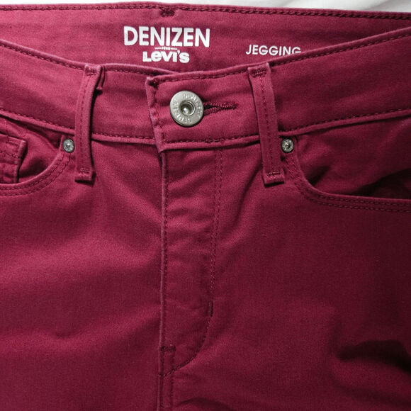 EUC Denizen from Levi's Mid-Rise Skinny Jegging Jeans Sz. 9 Burgundy Maroon Wine - Picture 4 of 13